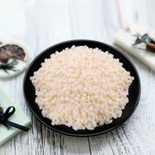 Load image into Gallery viewer, High Qualit 1000g/Pack 100% Pure Soy Wax for Candle Making DIY Candle Material Flake Candle Wax Smokeless Waxed DIY Candles
